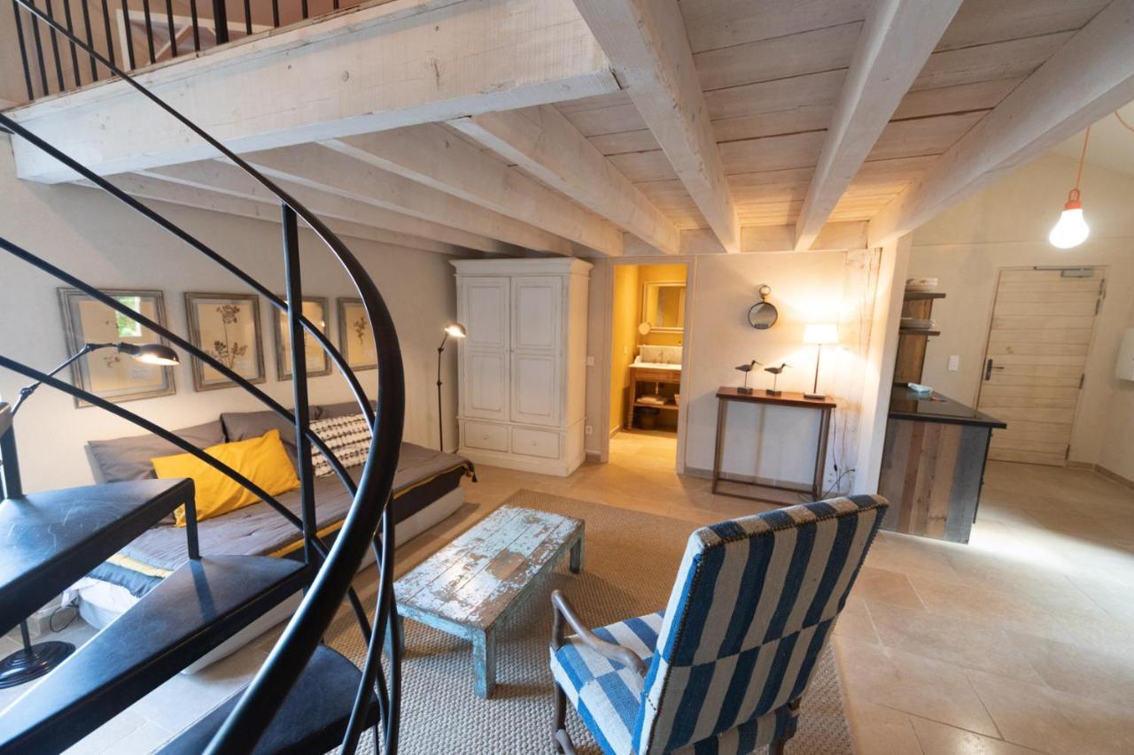 Domaine Des Peyre Apartment Robion en Luberon Bagian luar foto