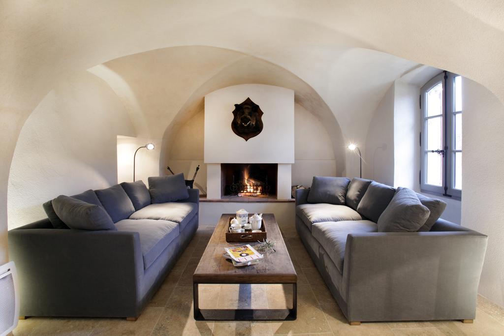 Domaine Des Peyre Apartment Robion en Luberon Bagian luar foto